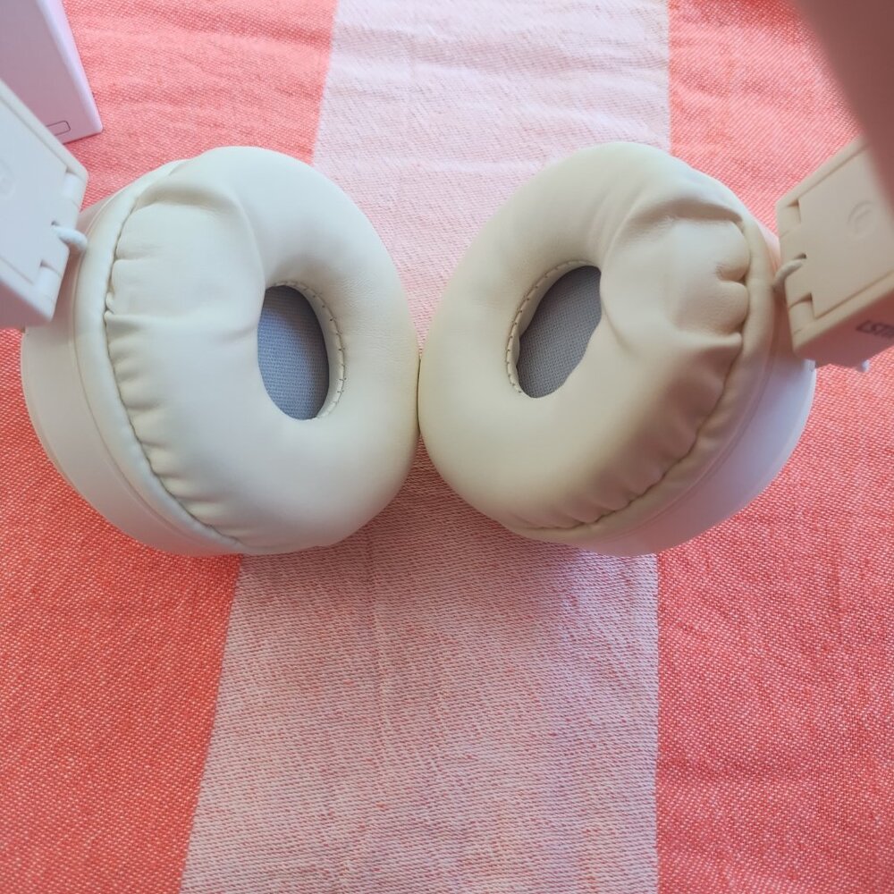 NWT LSTN Sound Co: Bardot Wireless Head Phones from Summer 2024 Jilly Box - Picture 6 of 13